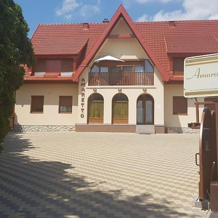 Amaretto Szallas Miskolc Bagian luar foto