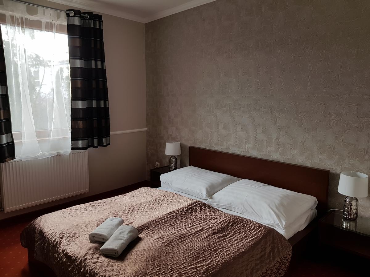 Amaretto Szallas Miskolc Bagian luar foto