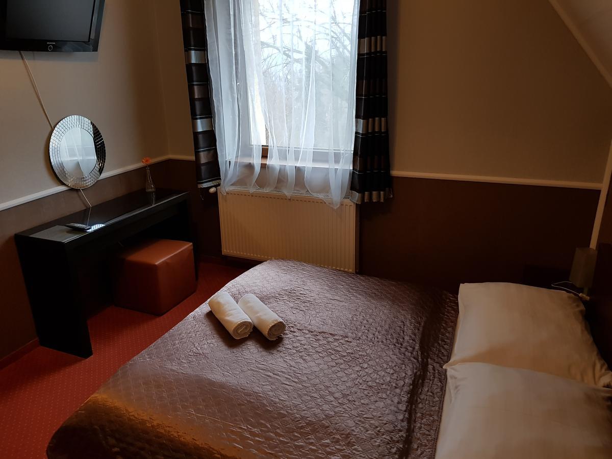 Amaretto Szallas Miskolc Bagian luar foto